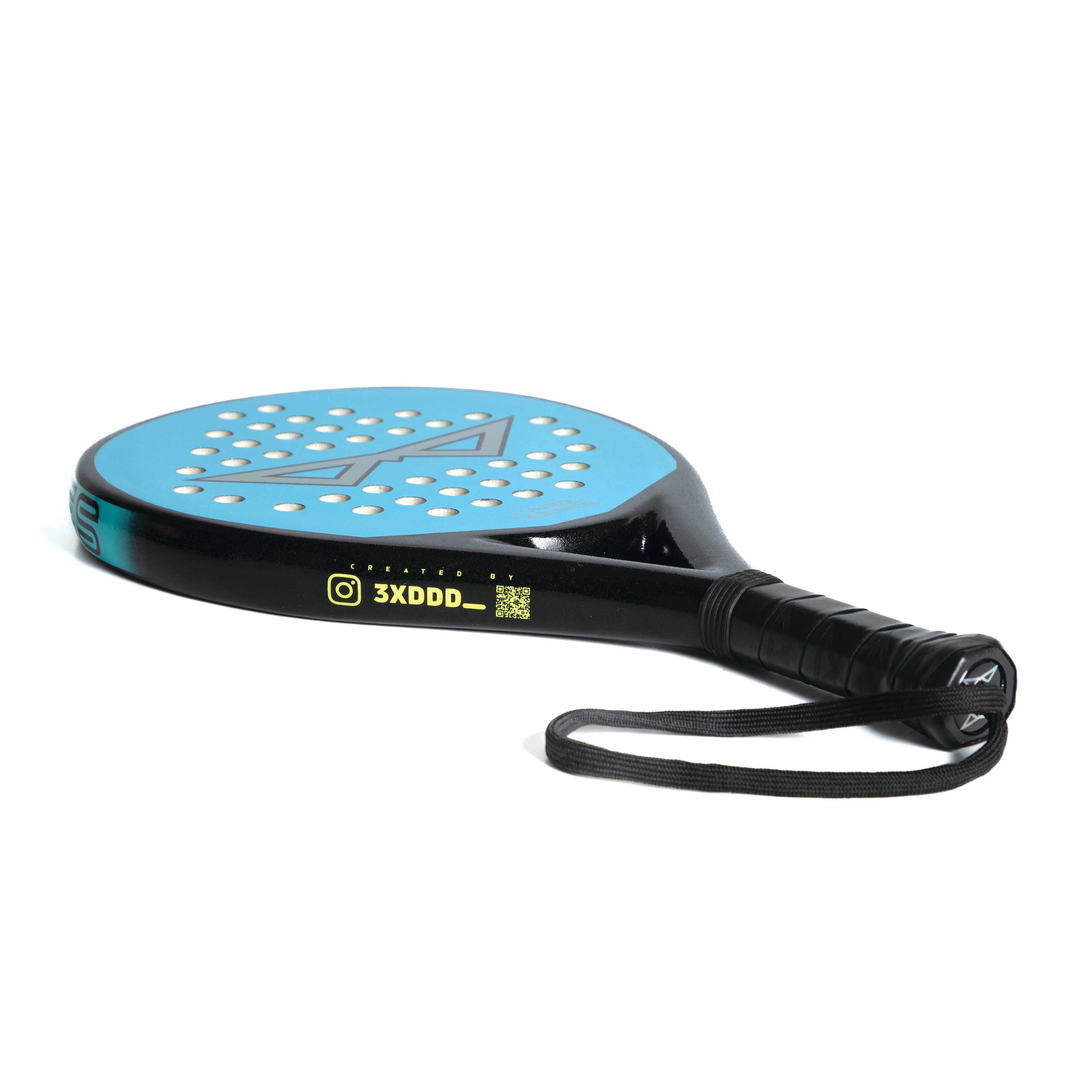 The Super Hero junior padel racket handle and frame detail