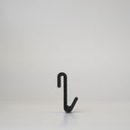 Small Padel Cage Hook Front [colour:bajada-black]